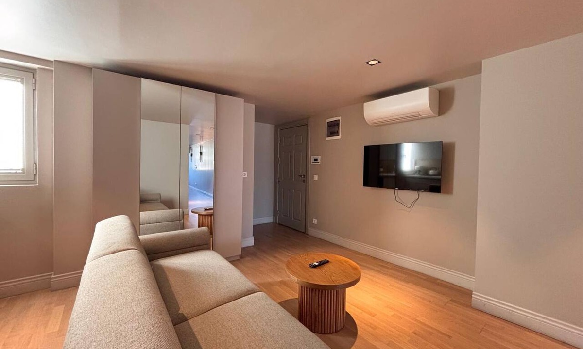 Karakoy Apartment | 2BR near Galataport - Two Bedroom Apartment, Sleeps 5