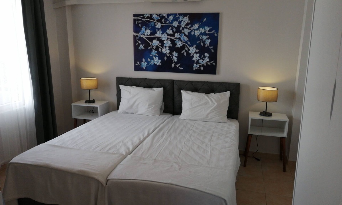 Icmeler Apartment | A stunning apartment in a central location in Marmaris 300 meters from the sea.