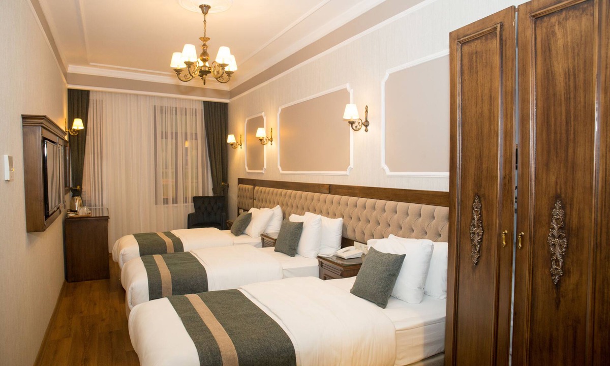 Kumkapi Hotel | Ahmet Efendi Konagi