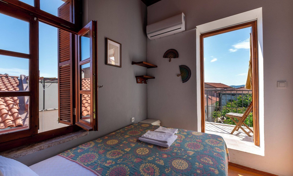 Ayvalik City Center Hotel | Alancha Otel