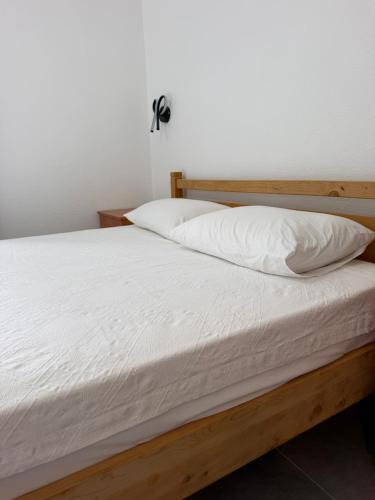 Ovabuku House | Armeda Restoran ve Pansiyon