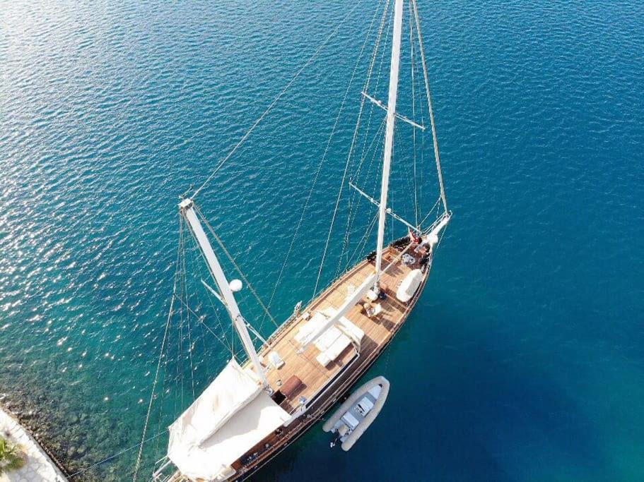 Marmaris Boat Rental | AsterixYacht-navigate to Greece,Turkey and so more