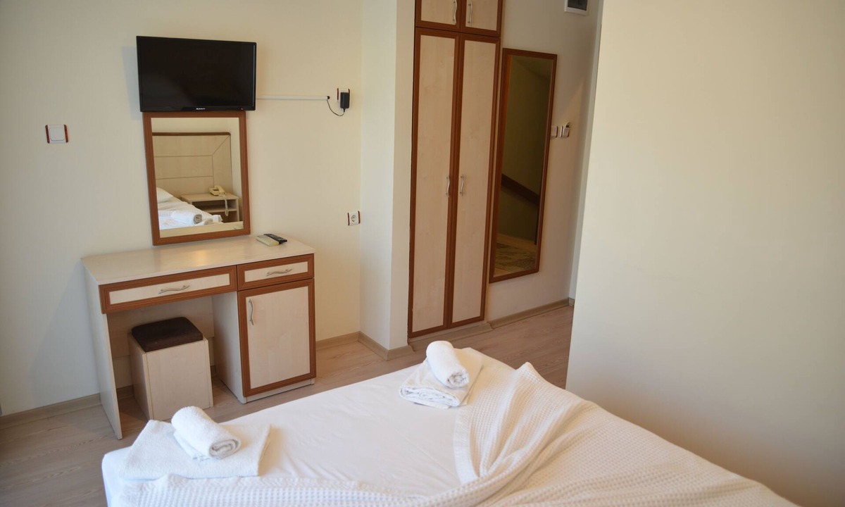 Cesme Hotel | Ayhan Otel