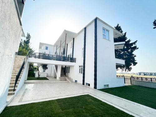 Altınova Hotel | Ayvalık Denizyıldızı Otel