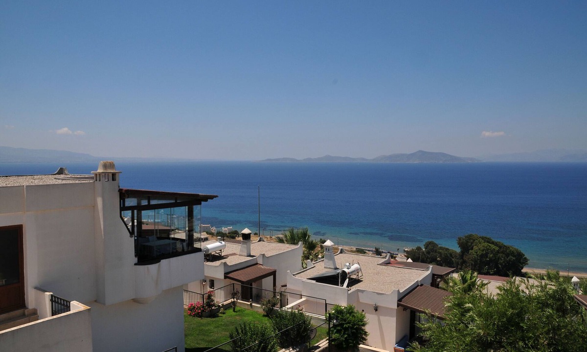 Dagbelen House | Beautiful House With Fantastic Mediterranean View