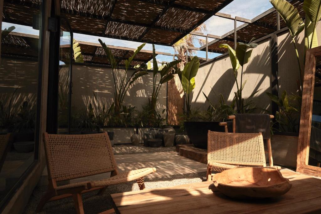 Cesme Hotel | @before sunset