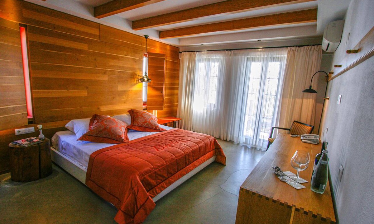 Bozcaada Hotel | Bertiz Bozcaada Hotel and Restaurant