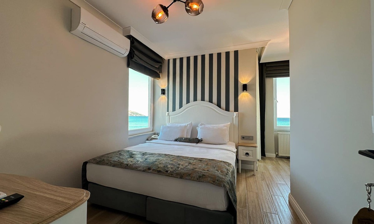 Sinop Hotel | Beyaz Ev Hotel Restaurant