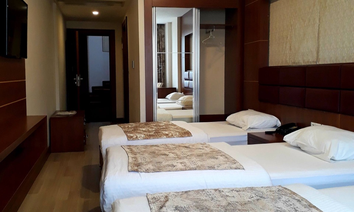 Hopa Hotel | Beyaz Saray Hotel