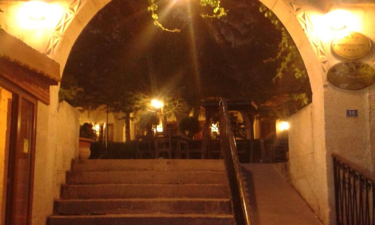 Ortahisar Hotel | Burcu Kaya Hotel