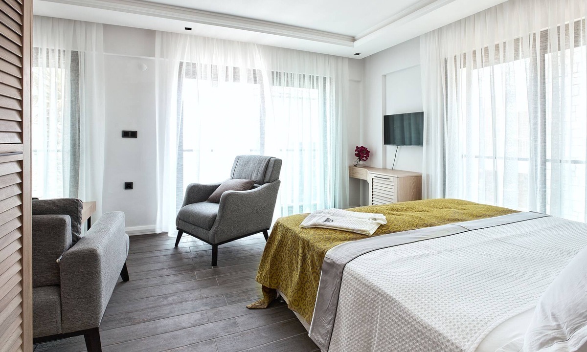Karaburun Hotel | Casa Mimosa Hotel