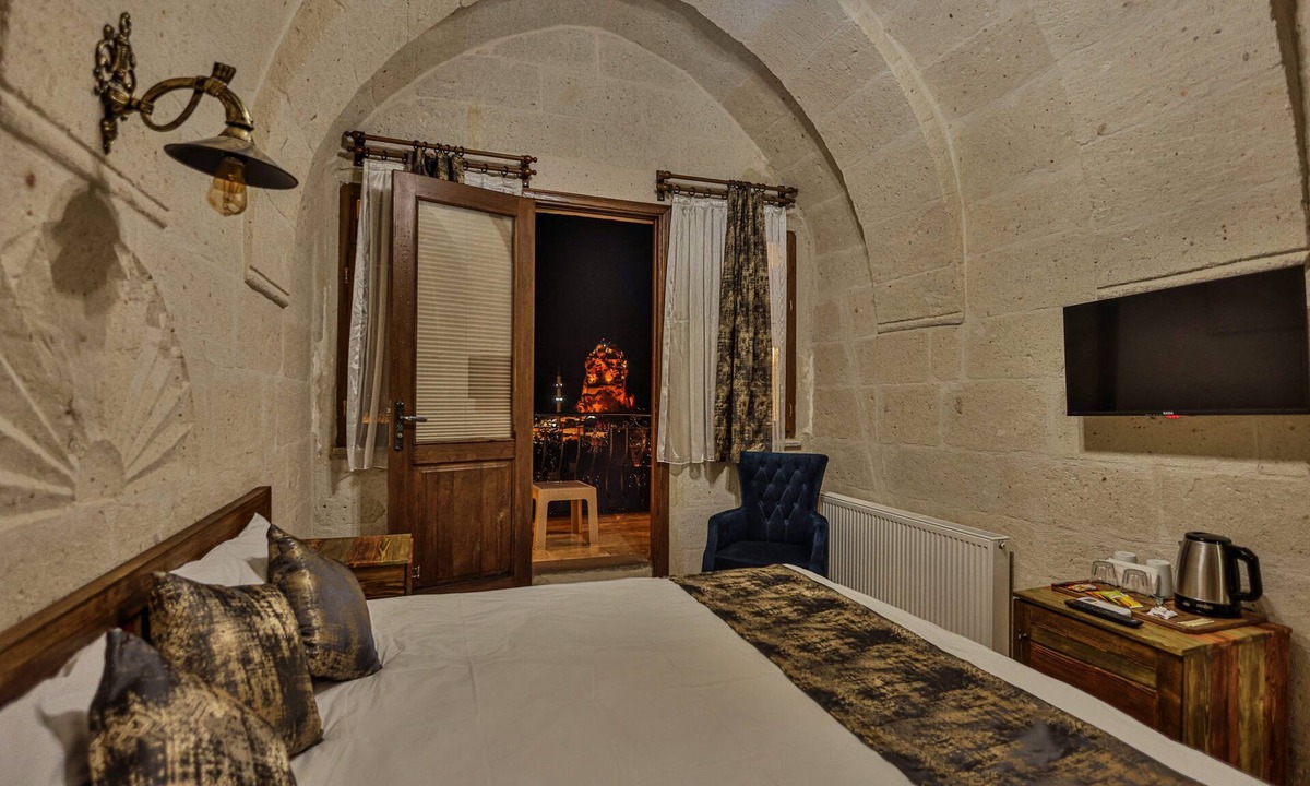 Ortahisar Hotel | CaveAdocia