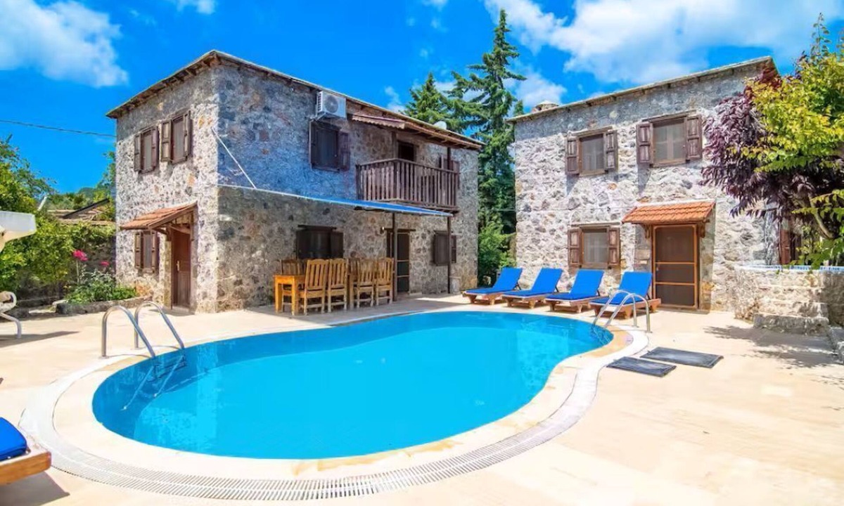 Kayakoy Villa | Central Kayaköy Twin Stone Villa – Private Pool, Large Garden & Outdoor Jacuzzi