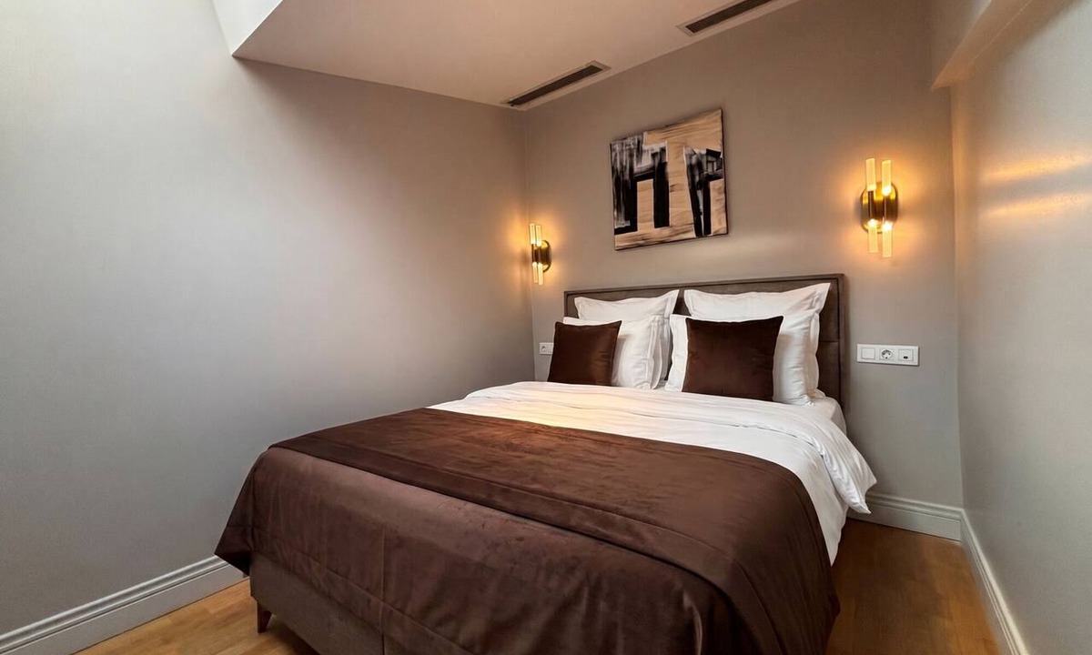 Karakoy Apartment | Chic 1BR in the Heart of Karaköy