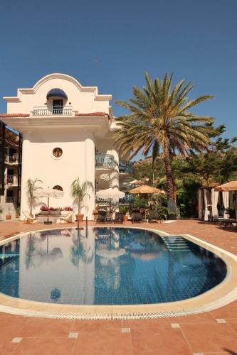 Oludeniz City Center Hotel | del Mare Hotel Ölüdeniz