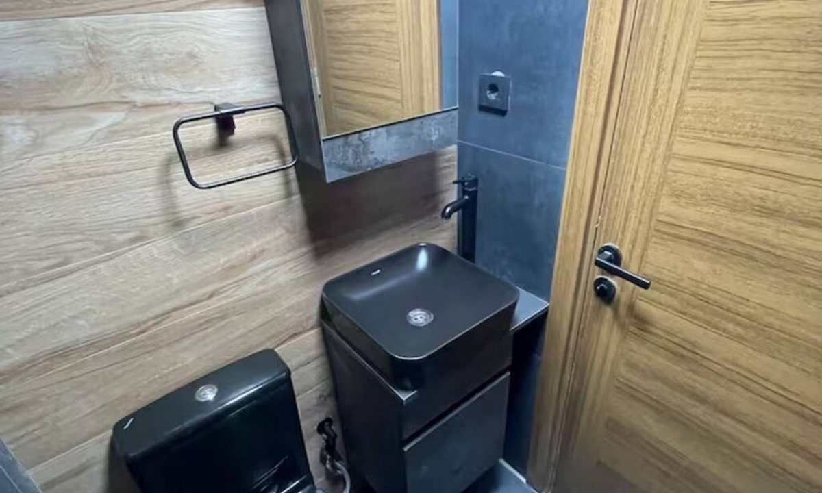 Kusadasi City Centre Villa | Denize 5 Dakika Mesafede, Merkezde Konforlu Villa