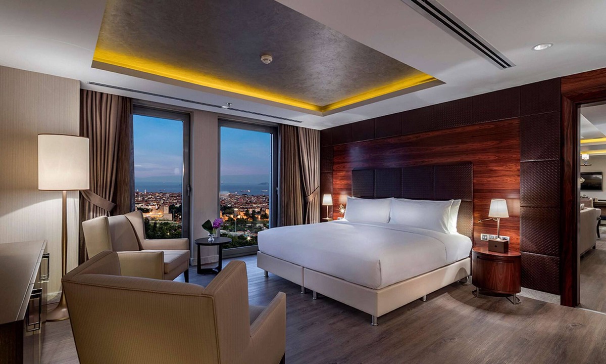 Zeytinburnu Hotel | DoubleTree by Hilton Istanbul Topkapi