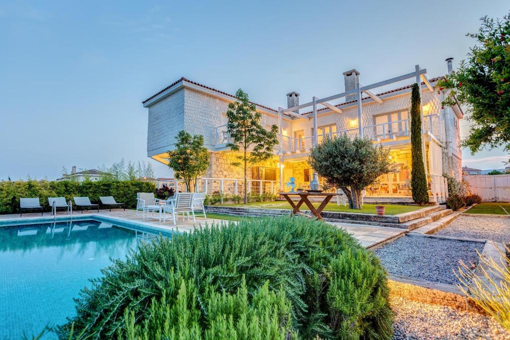 Alacati Hotel | Ev Bharat Butique Hotel, Alaçatı