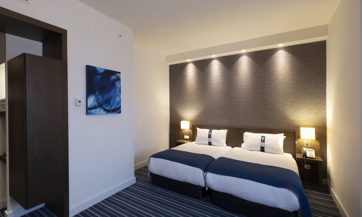 Bayrampasa Hotel | FEZ INN Hotel