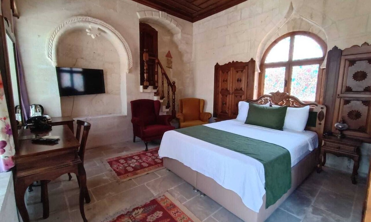 Eyyubiye Hotel | FIRFIRLI KONAK