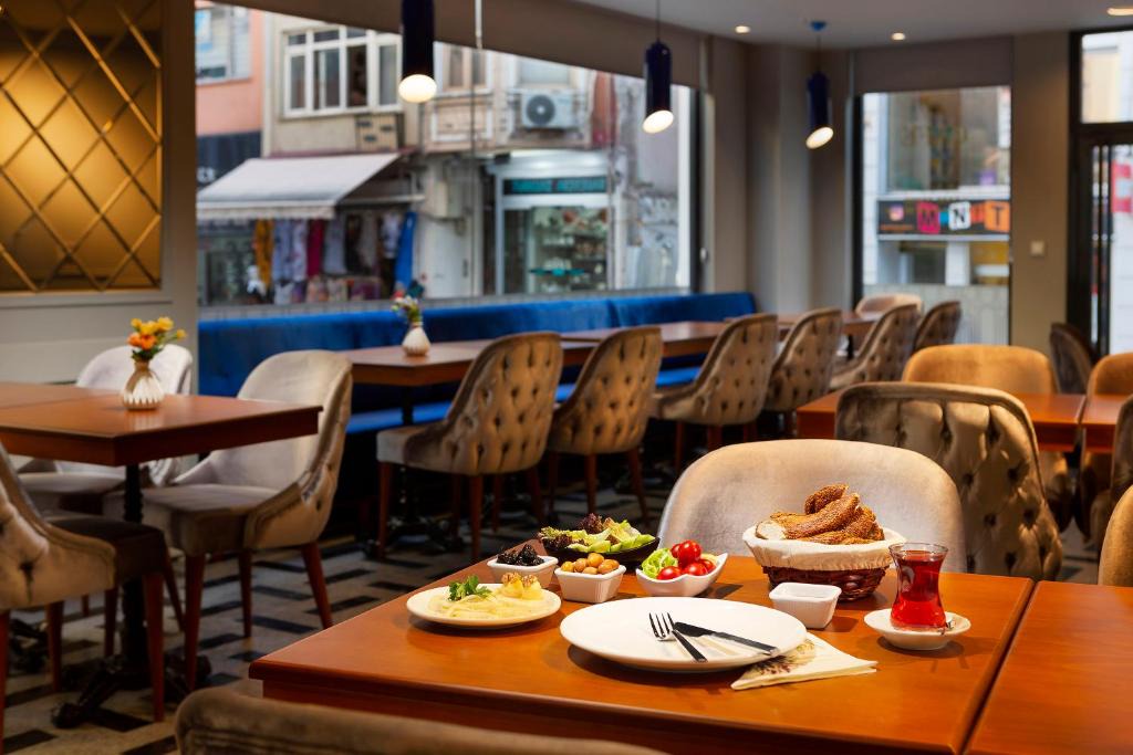 Kadikoy Hotel | Güner Business Hotel