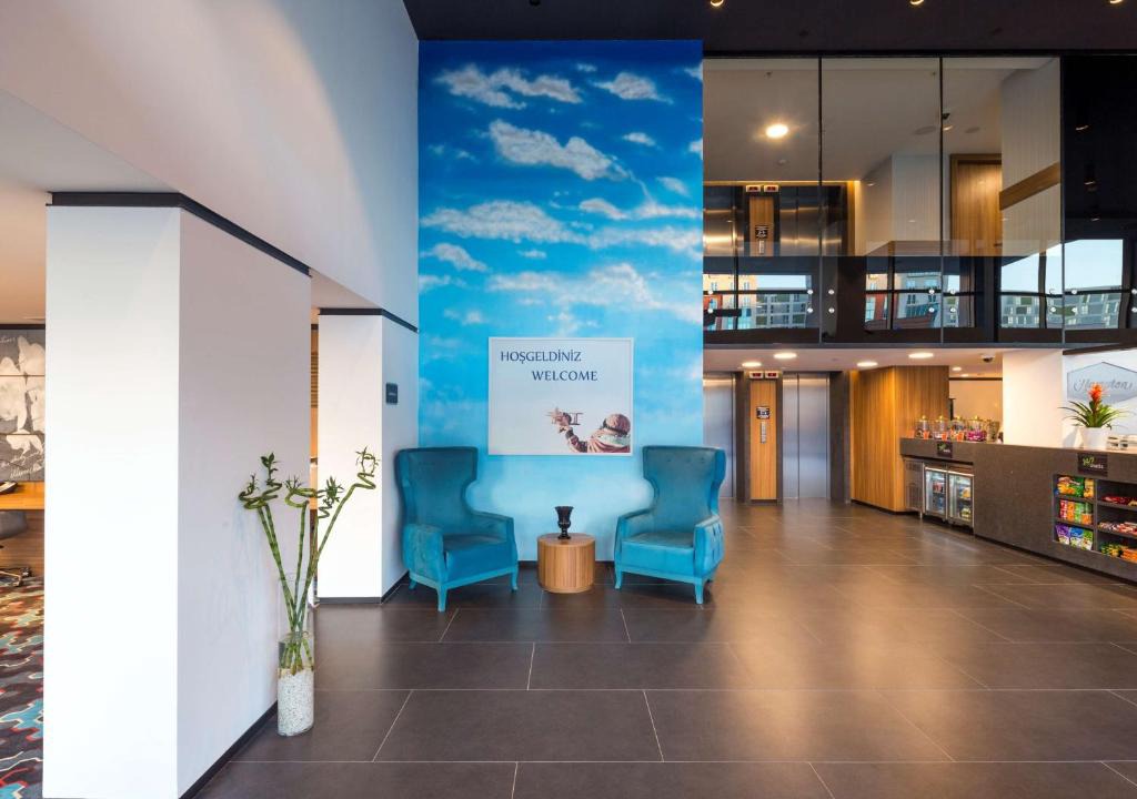 Pendik Hotel | Hampton by Hilton Istanbul Kurtkoy