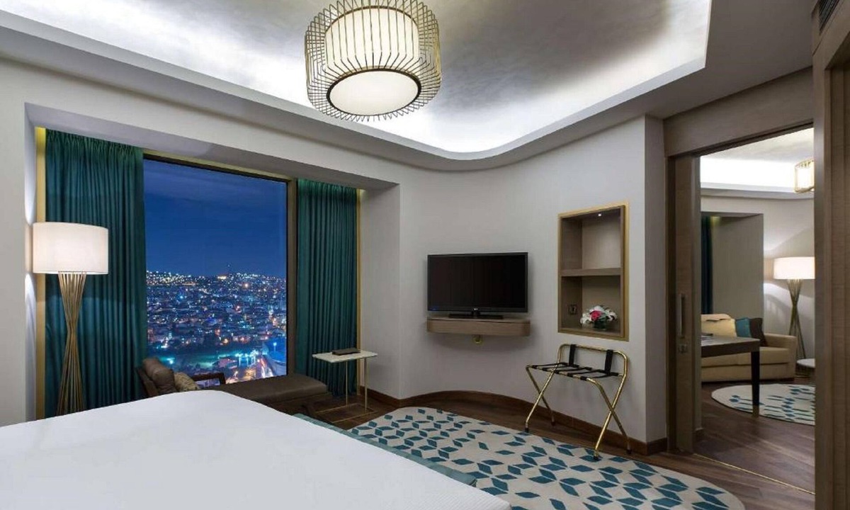Kadikoy Hotel | Hilton Istanbul Kozyatagi