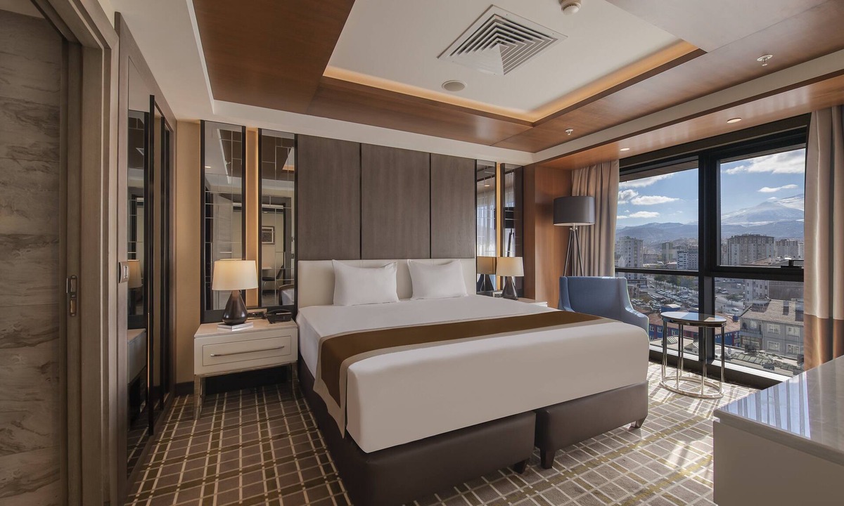 Kayseri City Center Hotel | Holiday Inn Kayseri - Duvenonu by IHG