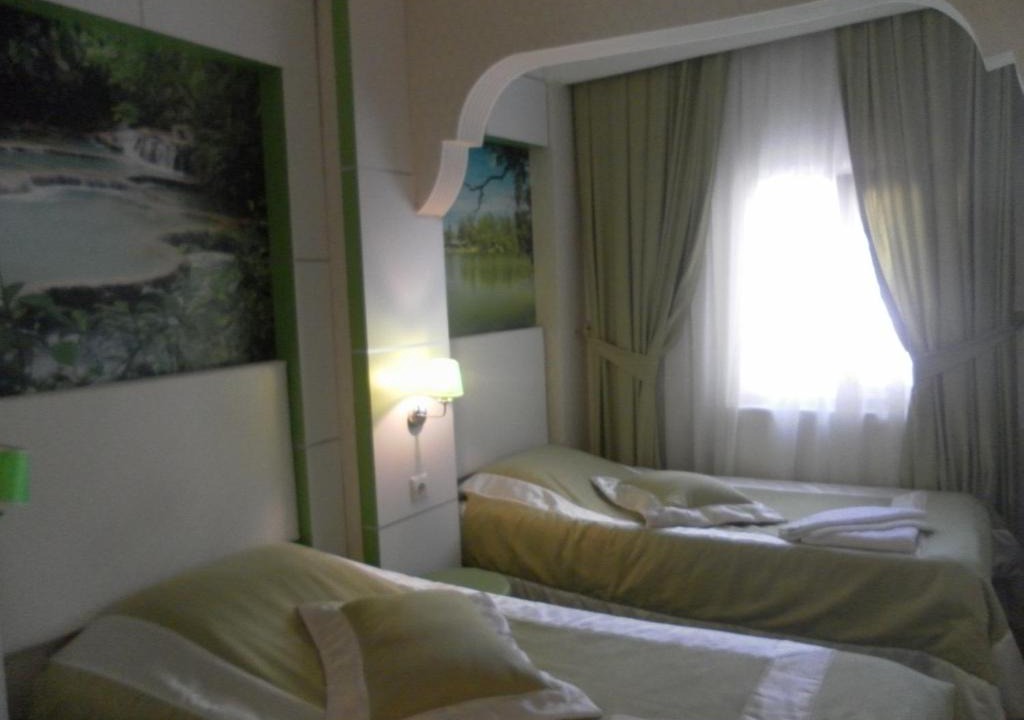 Fatih Hotel | Hotel La White