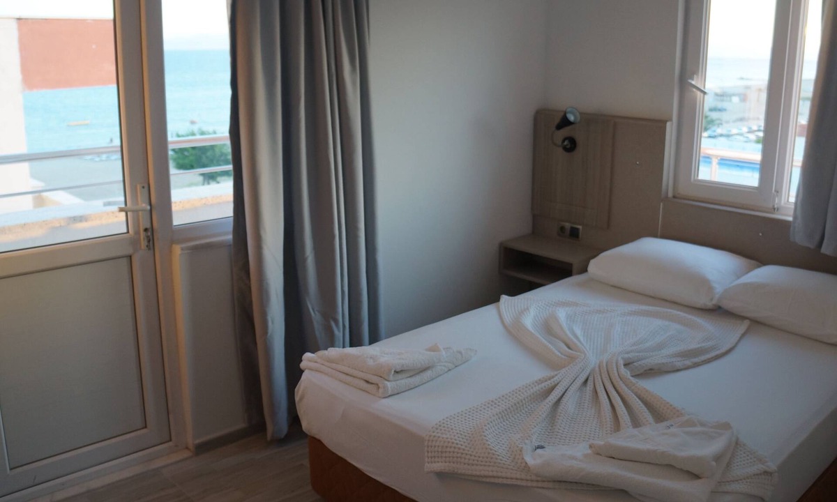 Sarimsakli Hotel | Hotel Marine