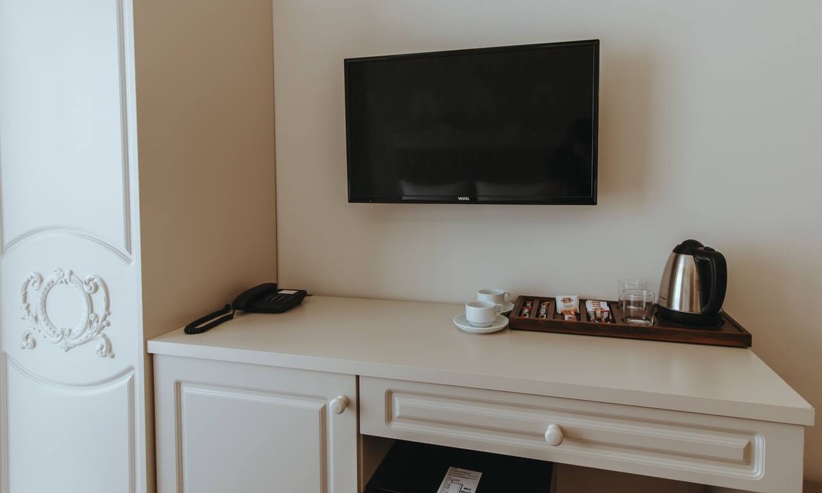 Cumhuriyet Hotel | Istanroom By KEO