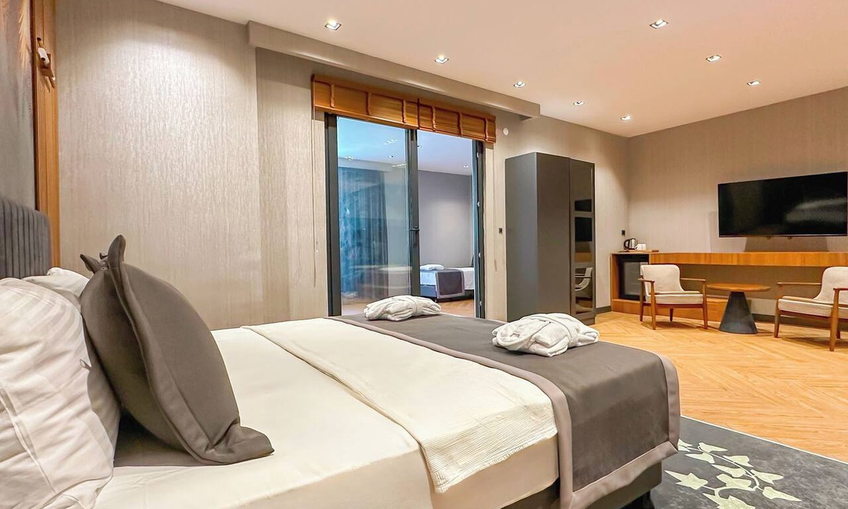Cinarcik Hotel | ivy Hotel Spa