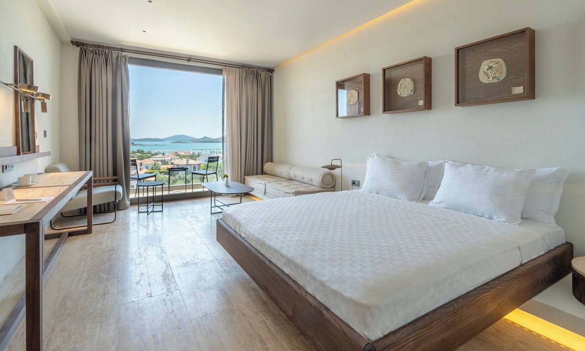 Ayvalik Hotel | Joon Cunda