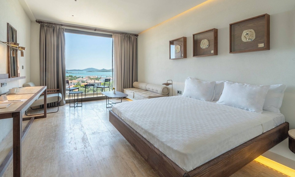 Ayvalik Hotel | Joon Cunda