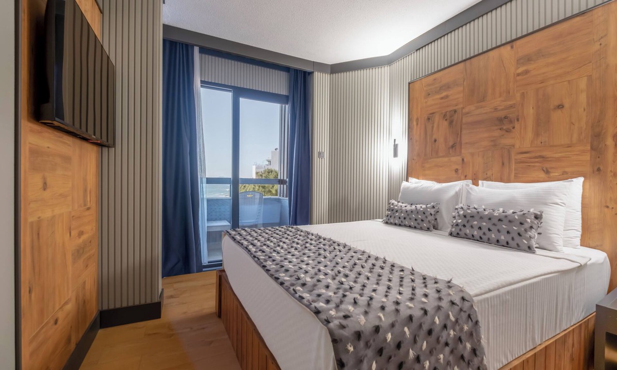 Kadnlar Denizi Mahallesi Hotel | Jura Hotels Ada Beach Kusadasi