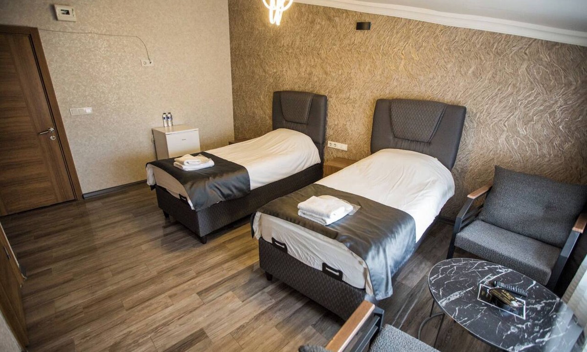 Kutahya Bed & Breakfast | KÜTAHYA ŞEHİR OTEL