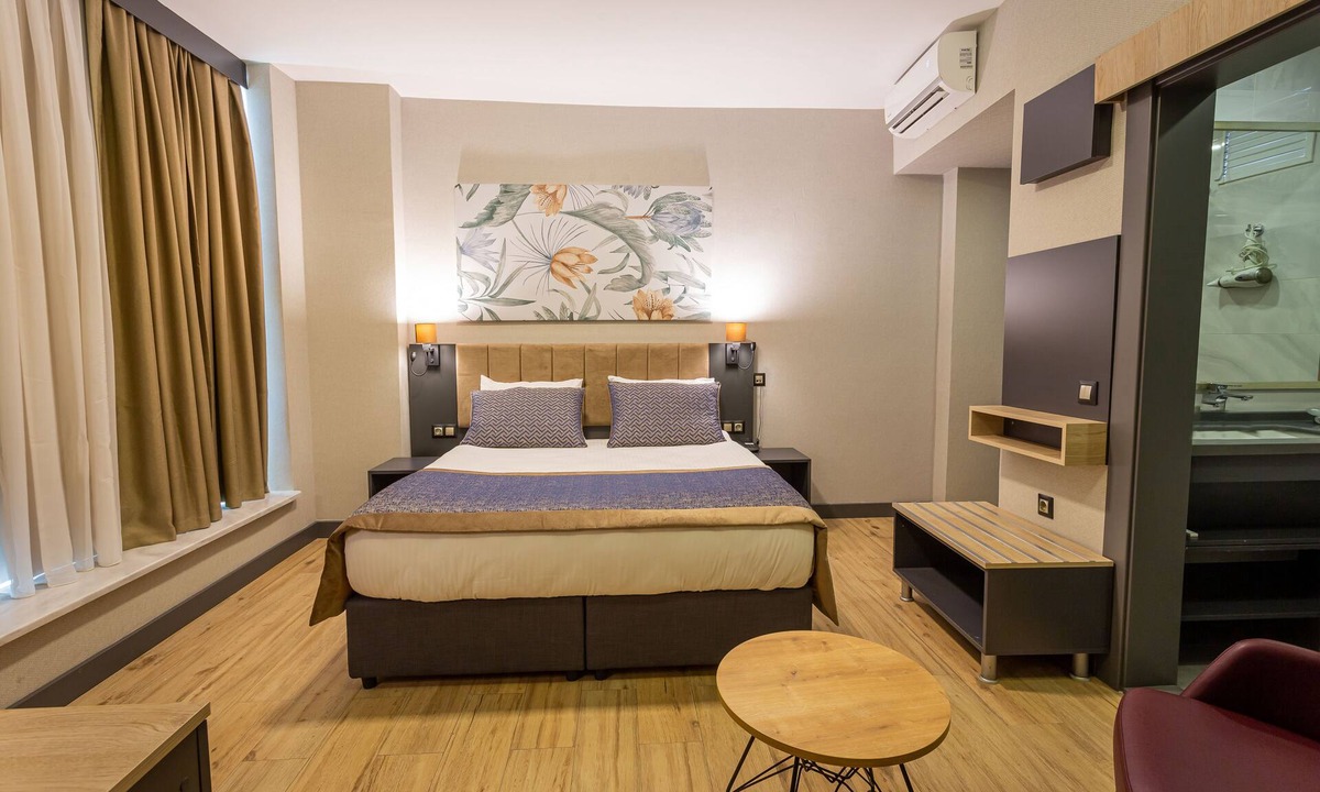 Nilufer Hotel | Levor Hotel