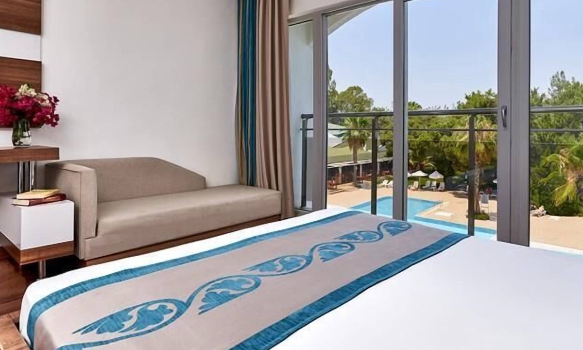 Titreyengol Hotel | Luca Beach Sorgun Hotel