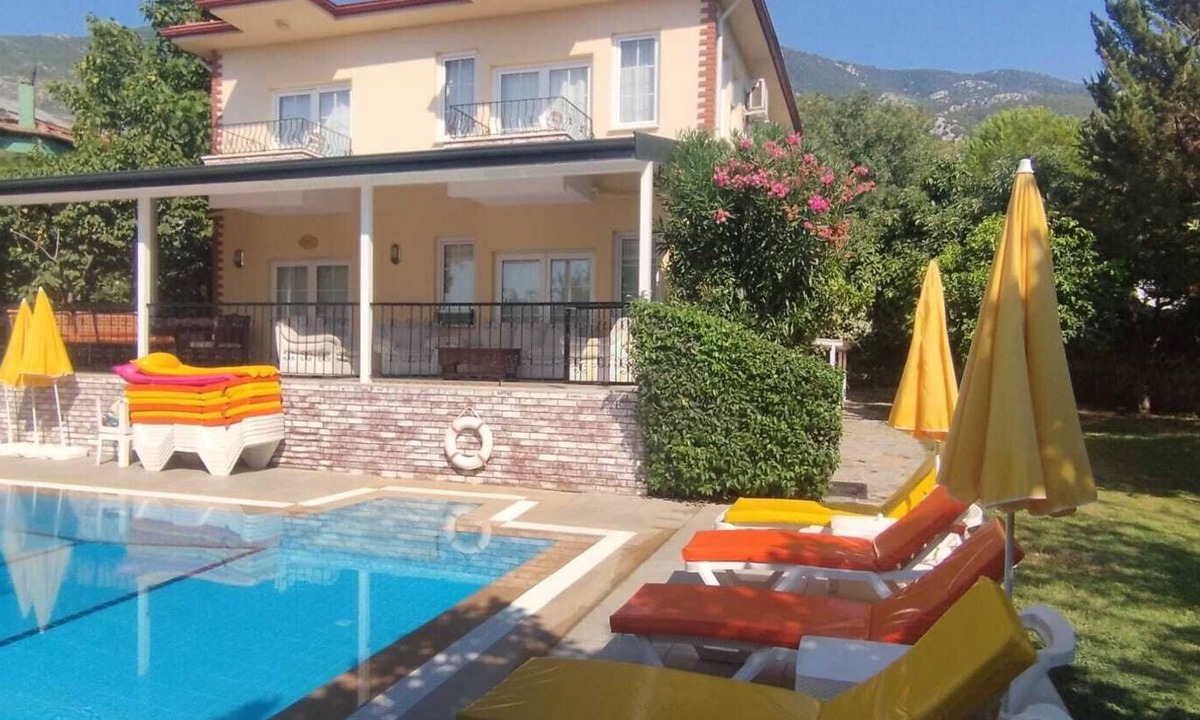 Oludeniz Villa | Luxury Villa with Private Pool, Large Green Garden & Free WIFI Unlimited