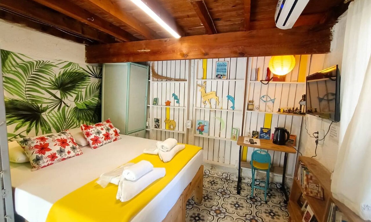 Urla Bed & Breakfast | Mell10 House