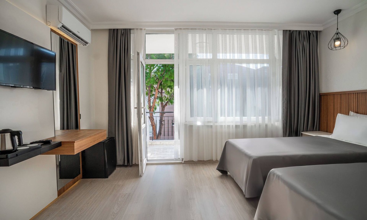 Eski Lara Hotel | Ola Otel