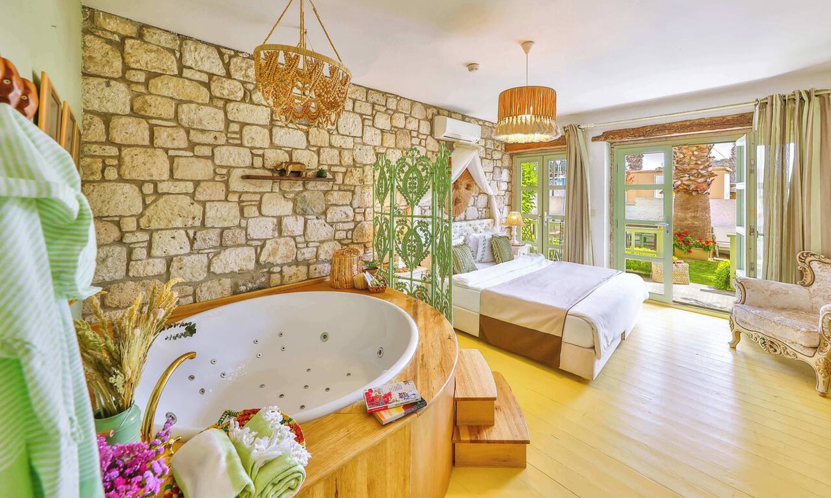 Tokoglu Hotel | Palas Alacati - Adults Only