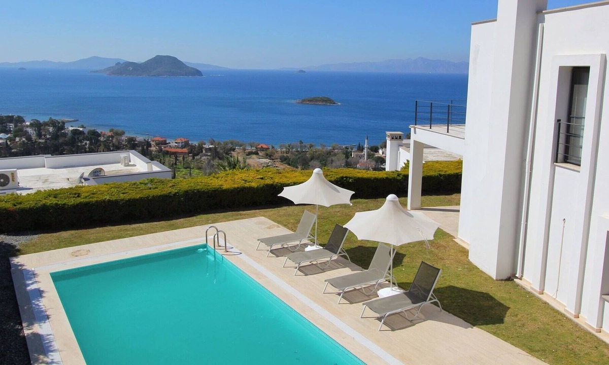 Kadıkale Villa | PRİVATE POOL VİLLA WİTH AMAZİNG SEAVİEW NEAR BEACH