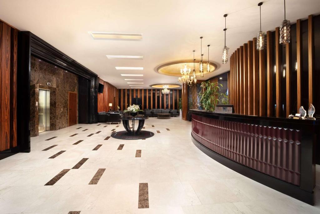 Bakırkoy Hotel | Ramada Plaza by Wyndham Istanbul Atakoy