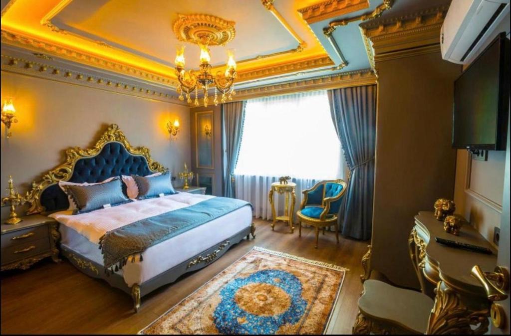 Yomra Hotel | REAL KiNG SUiTE HOTEL