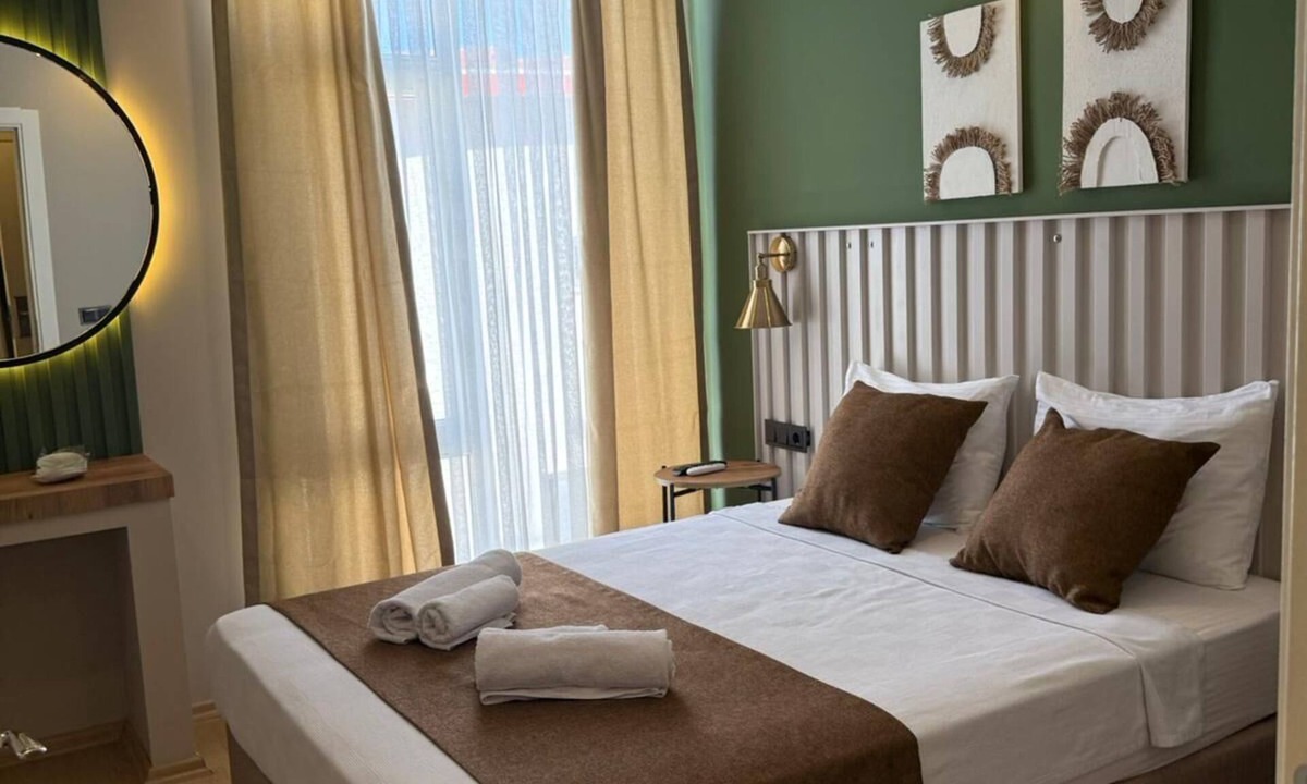 Belek Hotel | Red Castle Hotel & Pub