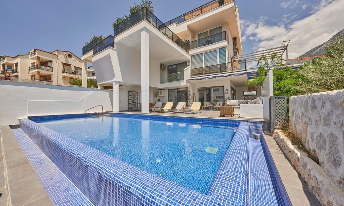 Kalkan Villa | Rio Villa: Charming Retreat in Kalkan Centre