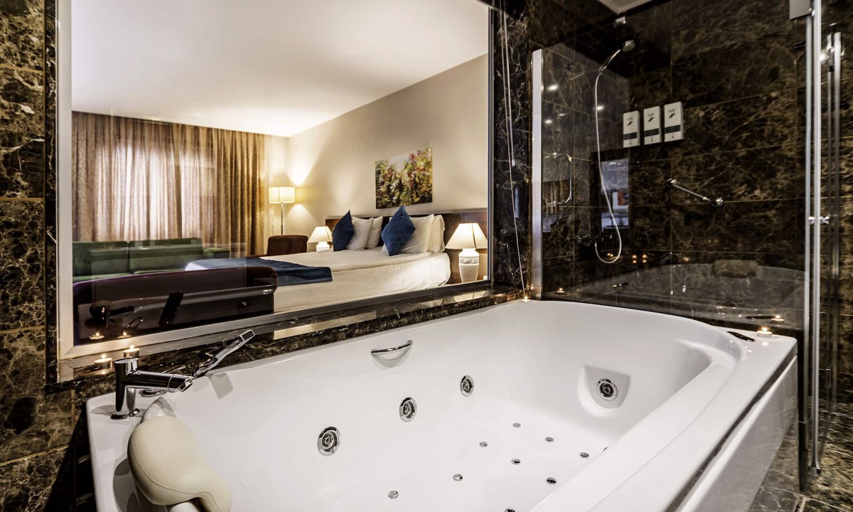 Bahcelievler Hotel | Rox Hotel