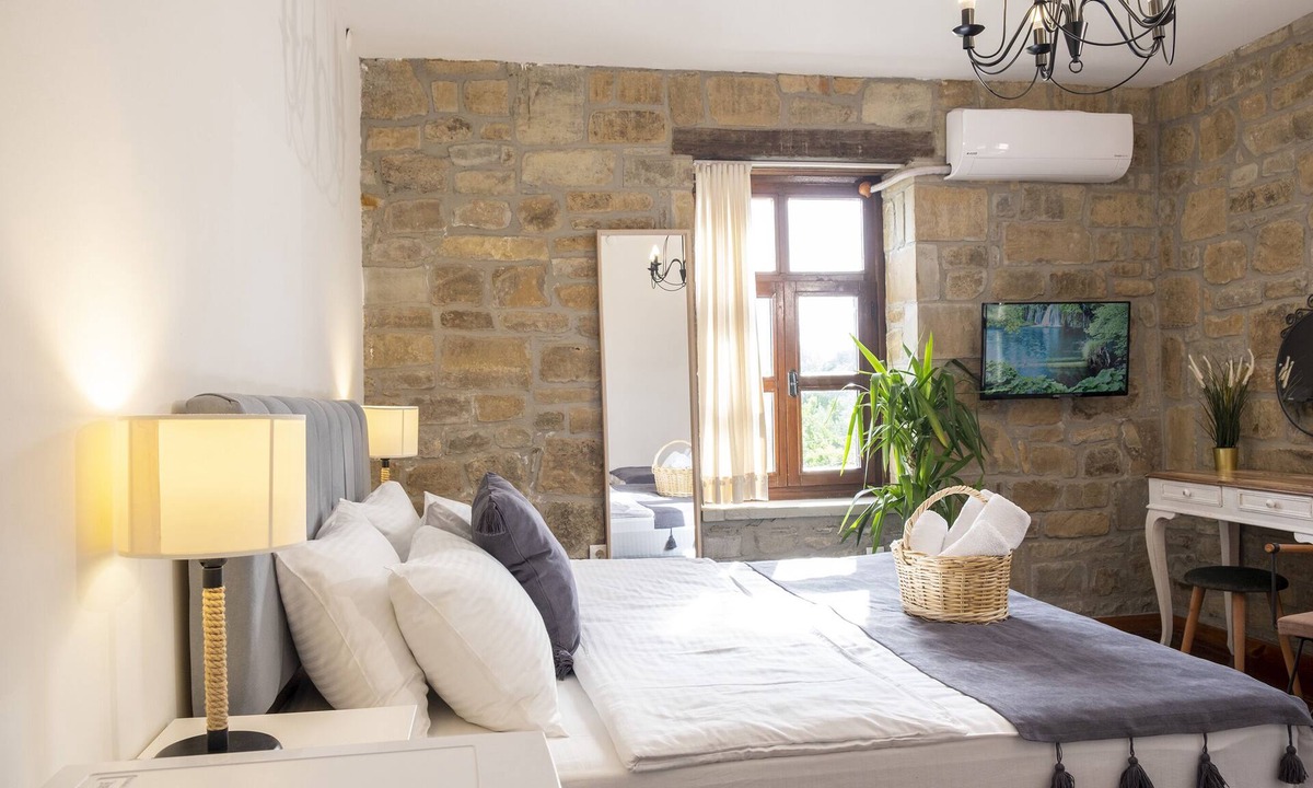 Kalekoy Koyu Hotel | Salkım Butik Otel