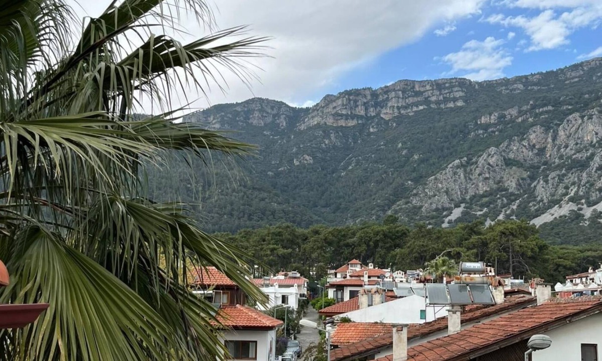Akyaka City Center Apartment | Serene Home 180 m to Akyaka Beach